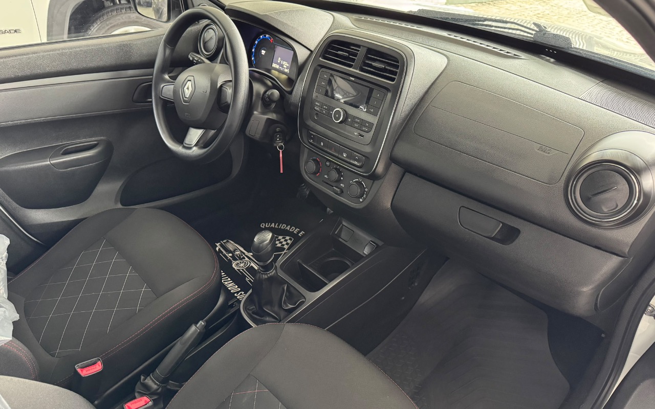 imagem-https://www.socarrao.com.br/sc-vehicle-images-prod/3950542/1789761718177-ZmNjZjVhN2MtM2EwNC00ODQxLWExM2EtOTdiYTczMmY4MGFlLmpwZWc.jpeg