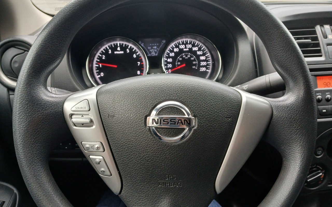 imagem-https://www.socarrao.com.br/sc-vehicle-images-prod/3950559/1789761735164-MTc4OTc2MTMyOTI4NTcwOTQ1NTcwNjk3Njg2MzQ3MjkuanBn.jpg