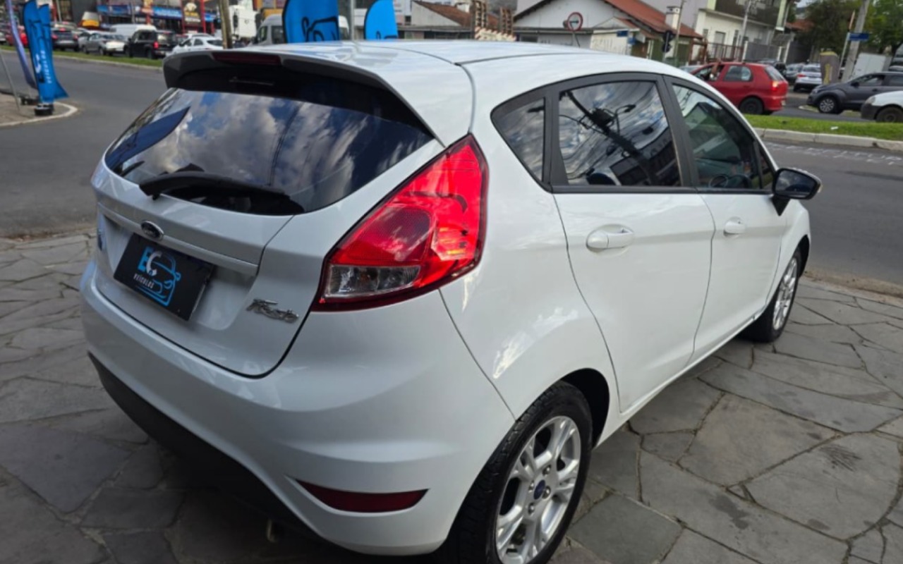 imagem-https://www.socarrao.com.br/sc-vehicle-images-prod/3950567/1789761741678-Q2FwdHVyYSBkZSB0ZWxhIDIwMjYtMDktMTggMTY1OTM0LnBuZw.png