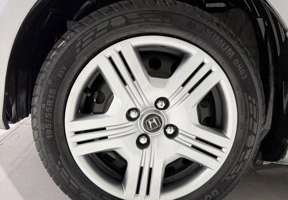 imagem-https://www.socarrao.com.br/sc-vehicle-images-prod/3950653/1789761868834-1233427.jpeg