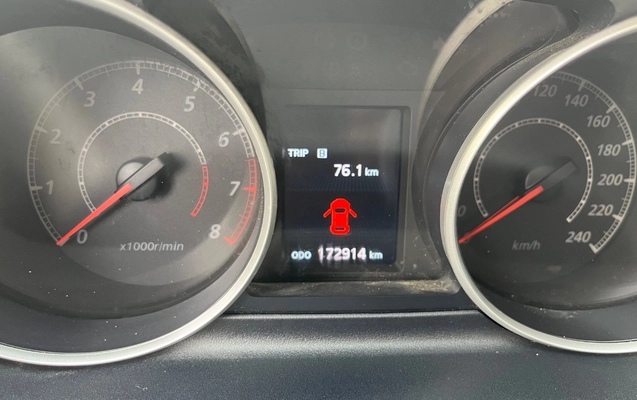 imagem-https://www.socarrao.com.br/sc-vehicle-images-prod/3950763/1789762246495-SU1HXzMwMTguanBlZw.jpeg