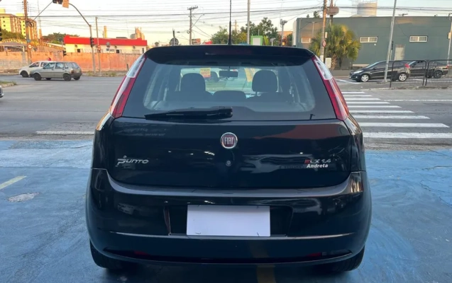 imagem-https://www.socarrao.com.br/sc-vehicle-images-prod/3950767/1789762400918-8abe6a09-2ce3-4846-a3c5-78be5f5cded7.webp