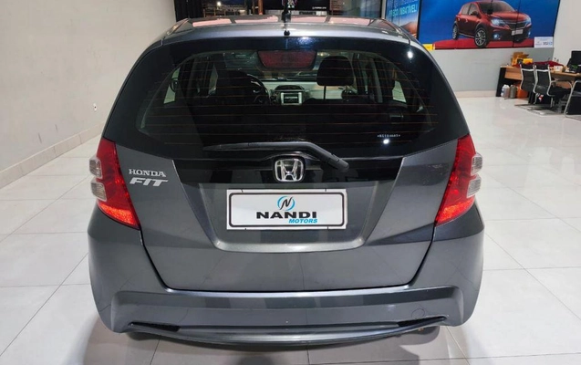 imagem-https://www.socarrao.com.br/sc-vehicle-images-prod/3950772/1789762268937-1233122.jpeg