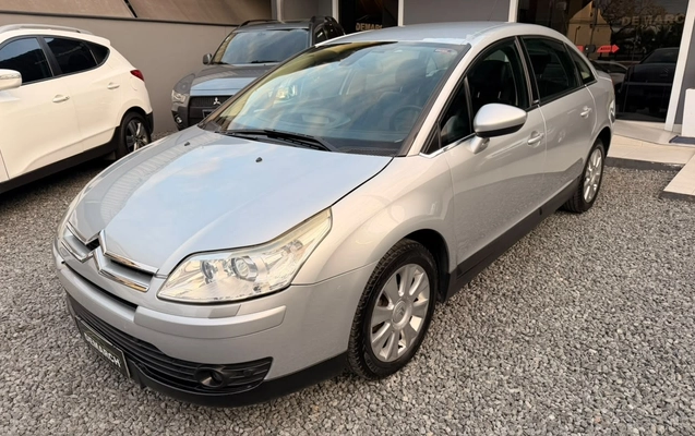imagem-https://www.socarrao.com.br/sc-vehicle-images-prod/3950848/1789762442888-Mi5qcGVn.jpeg