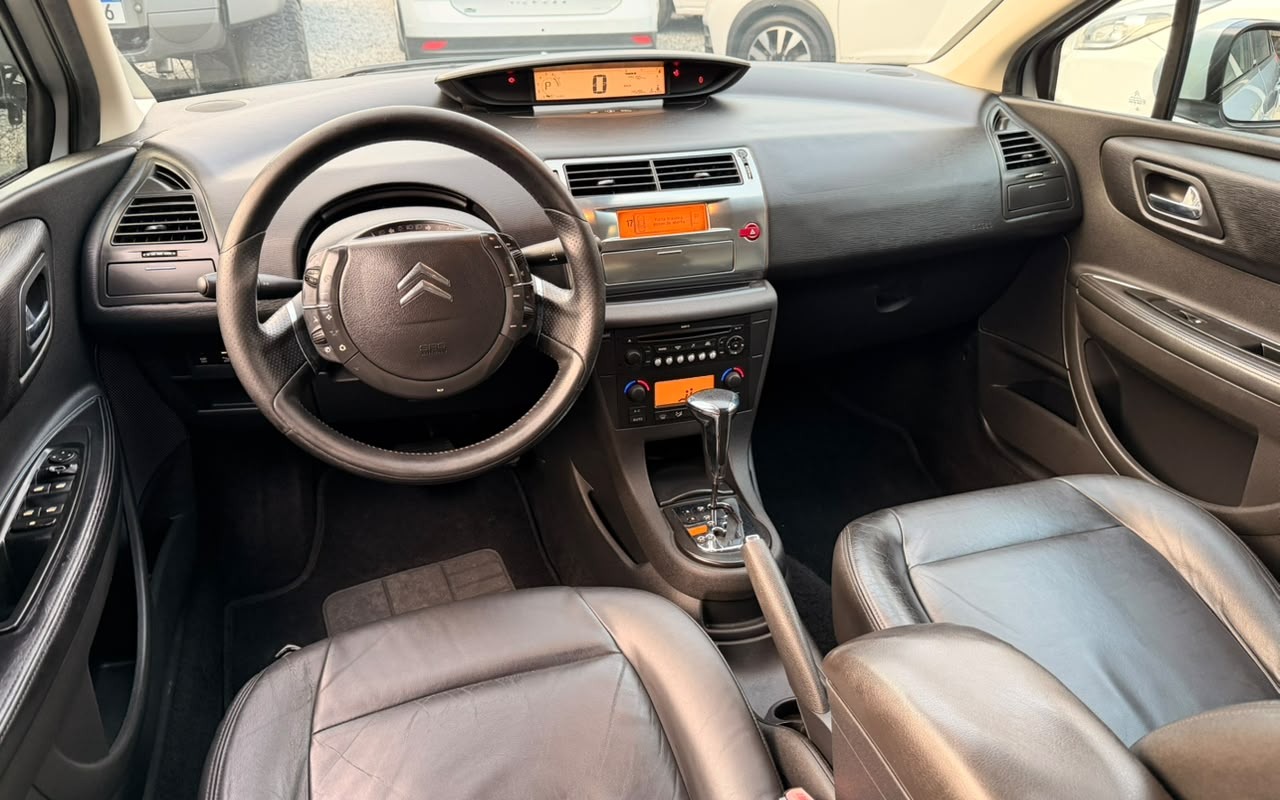 imagem-https://www.socarrao.com.br/sc-vehicle-images-prod/3950848/1789762443345-NS5qcGVn.jpeg