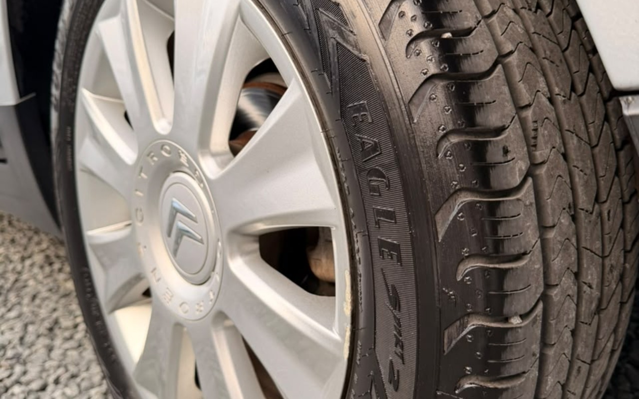imagem-https://www.socarrao.com.br/sc-vehicle-images-prod/3950848/1789762443394-Ni5qcGVn.jpeg