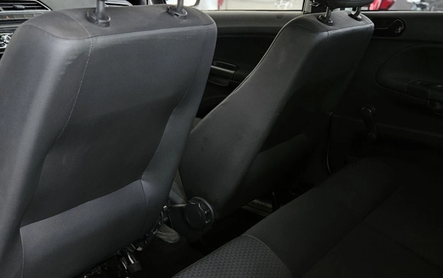 imagem-https://www.socarrao.com.br/sc-vehicle-images-prod/3950891/1789762671492-Eld7nkwkSzygtfUhWBUBmUX2xA7wrsx7.jpg