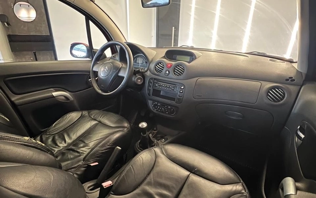 imagem-https://www.socarrao.com.br/sc-vehicle-images-prod/3950913/1789762740821-gb-06c1d11.jpeg