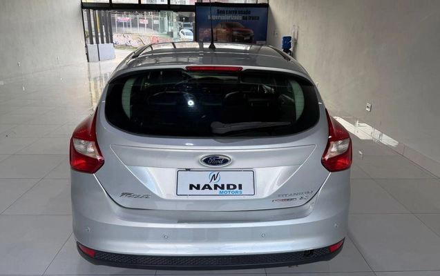 imagem-https://www.socarrao.com.br/sc-vehicle-images-prod/3950950/1789762883687-1234502.jpeg
