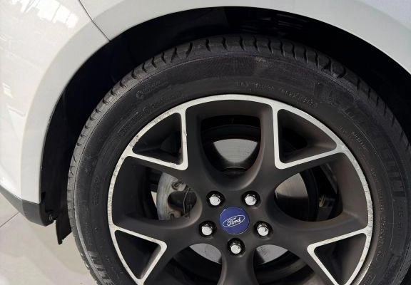 imagem-https://www.socarrao.com.br/sc-vehicle-images-prod/3950950/1789762883697-1234503.jpeg