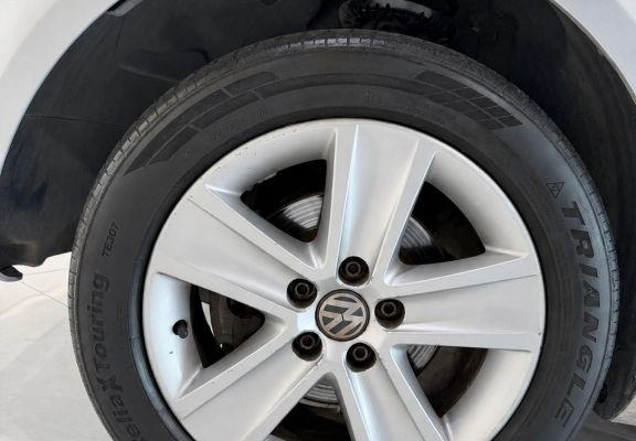 imagem-https://www.socarrao.com.br/sc-vehicle-images-prod/3951068/1789766625671-1233904.jpg