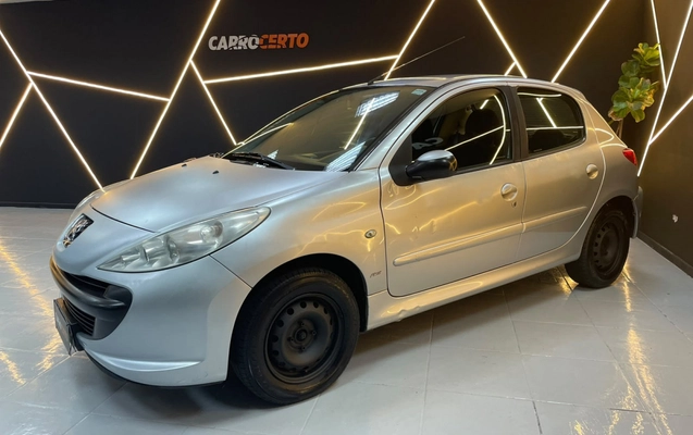 imagem-https://www.socarrao.com.br/sc-vehicle-images-prod/3951106/1789763092404-KepGlW6tAe6Ne9ZA12xBuheMD4YFWt90.jpg