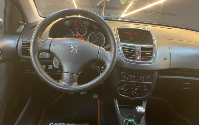 imagem-https://www.socarrao.com.br/sc-vehicle-images-prod/3951106/1789763092408-7NDYyyqquEub3q9SEjcuCTQYz7SS02tj.jpg