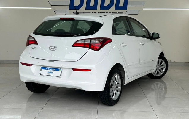 imagem-https://www.socarrao.com.br/sc-vehicle-images-prod/3951277/1789763521021-4_052957.jpg