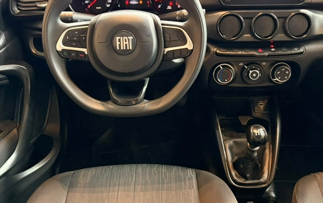 imagem-https://www.socarrao.com.br/sc-vehicle-images-prod/3951469/1789763876397-ad2f9c95-177c-48a5-bd2c-6257ff745c1b.jpg