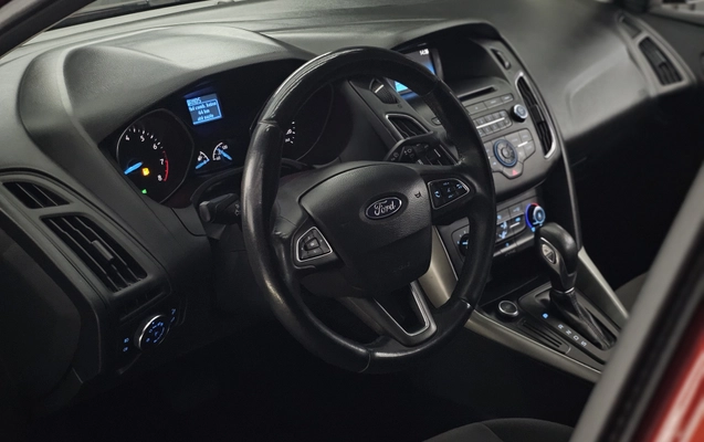imagem-https://www.socarrao.com.br/sc-vehicle-images-prod/3951553/1789764111619-003_350e39e5e1120baccd6d7048b3de2e46.jpg