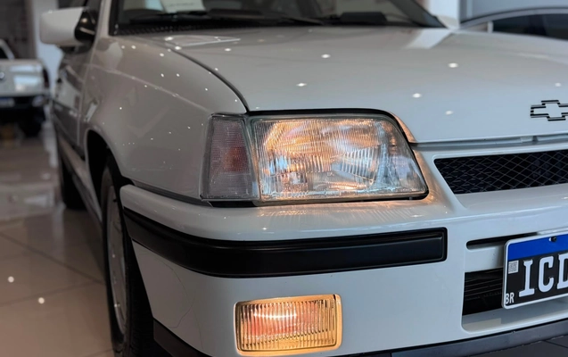 imagem-https://www.socarrao.com.br/sc-vehicle-images-prod/3951578/1789764144697-112307b56a524195ace139c02469ae4f_1789764049233.jpg