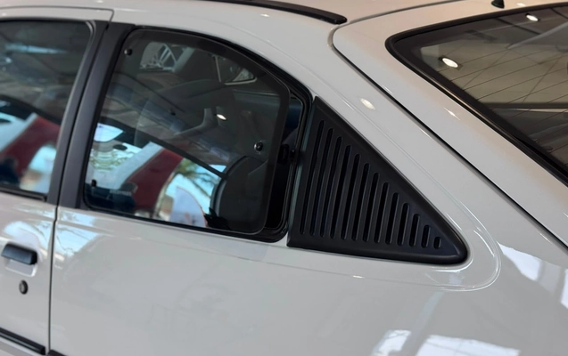 imagem-https://www.socarrao.com.br/sc-vehicle-images-prod/3951578/1789764144703-6268bd42bccb4490bf065e3fabb7f83a_1789764049285.jpg