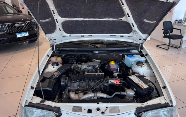 imagem-https://www.socarrao.com.br/sc-vehicle-images-prod/3951578/1789764144704-4e819be09bbe479b9aa137e9f398cb22_1789764049294.jpg