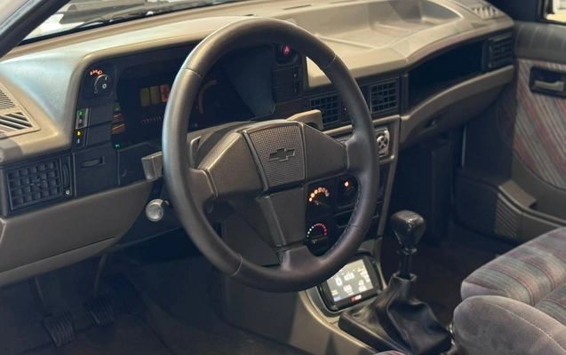 imagem-https://www.socarrao.com.br/sc-vehicle-images-prod/3951578/1789764144708-16f3f79603a14183895be19a09d62fe2_1789764049326.jpg