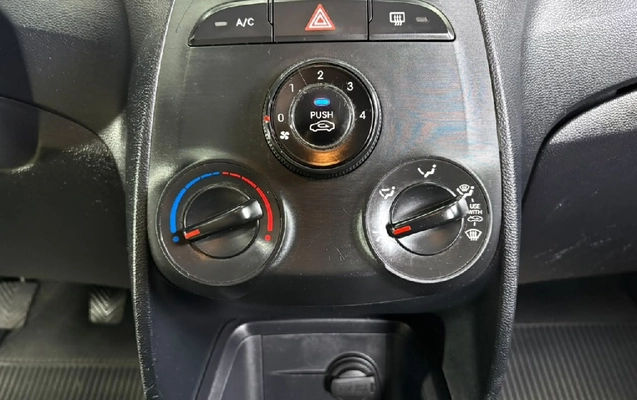 imagem-https://www.socarrao.com.br/sc-vehicle-images-prod/3951632/1789764382486-83bc14e9-1bf9-367d-1f40-f378c954df6e-whatsappimage2026-09-18at1726311jpeg.jpg