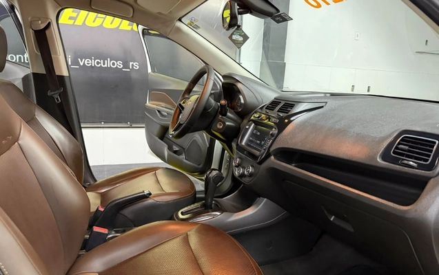imagem-https://www.socarrao.com.br/sc-vehicle-images-prod/3951665/1789764460497-V2hhdHNBcHAgSW1hZ2UgMjAyNi0wOS0xOCBhdCAxNy40My4yNS5qcGVn.jpeg