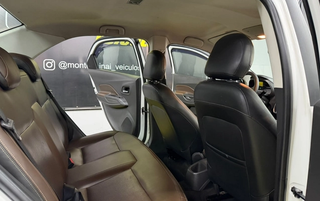 imagem-https://www.socarrao.com.br/sc-vehicle-images-prod/3951665/1789764460559-V2hhdHNBcHAgSW1hZ2UgMjAyNi0wOS0xOCBhdCAxNy40My4yNi5qcGVn.jpeg