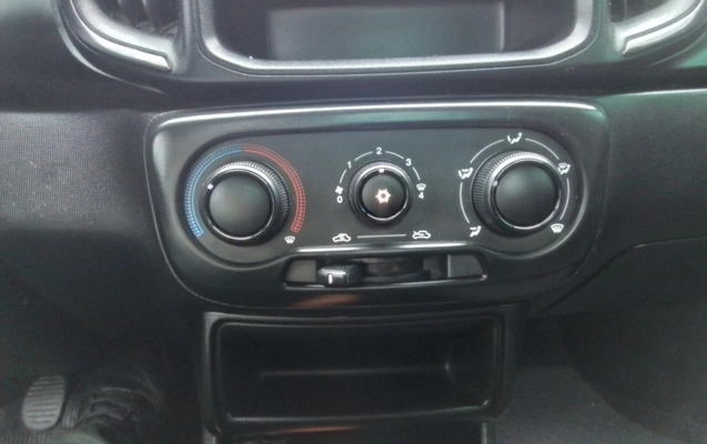 imagem-https://www.socarrao.com.br/sc-vehicle-images-prod/3951717/1789764530323-1_013018.jpg