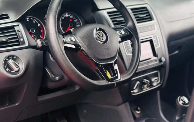imagem-https://www.socarrao.com.br/sc-vehicle-images-prod/3951962/1789765180063-gb-f549096.jpeg