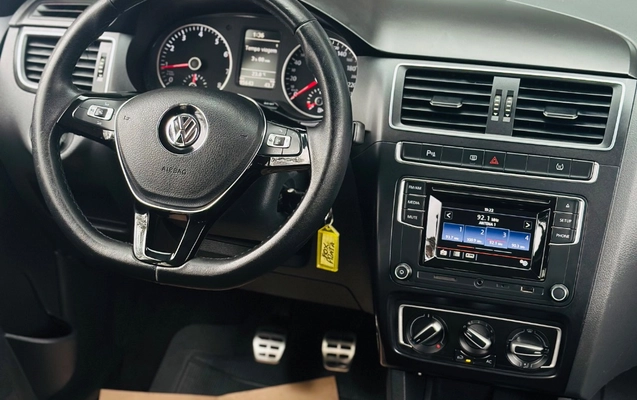 imagem-https://www.socarrao.com.br/sc-vehicle-images-prod/3951962/1789765180066-gb-0310c26.jpeg