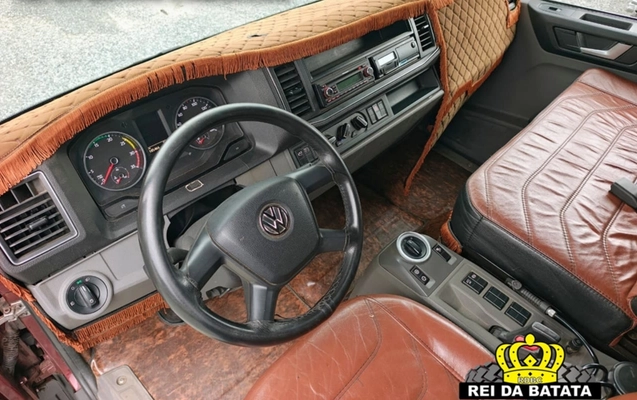 imagem-https://www.socarrao.com.br/sc-vehicle-images-prod/3952214/1789765682482-OS5qcGc.jpg