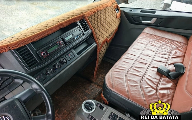 imagem-https://www.socarrao.com.br/sc-vehicle-images-prod/3952214/1789765682566-MTAuanBn.jpg