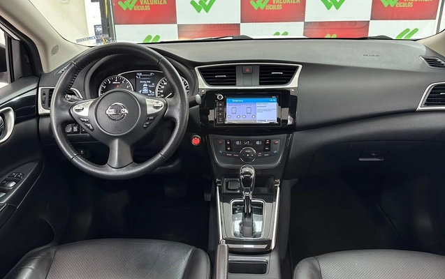 imagem-https://www.socarrao.com.br/sc-vehicle-images-prod/3952222/1789765728097-113d12af-24d2-44d1-92de-d15ace6f53e7.jpg