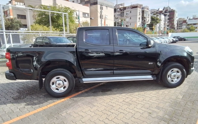 imagem-https://www.socarrao.com.br/sc-vehicle-images-prod/3952346/1789766217457-1_041431.jpg