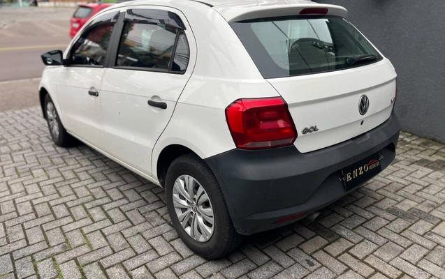 imagem-https://www.socarrao.com.br/sc-vehicle-images-prod/3952491/1789767063602-vehicle_image_1789767039_647c0eb3dc85326d300f586a843640e3.jpeg