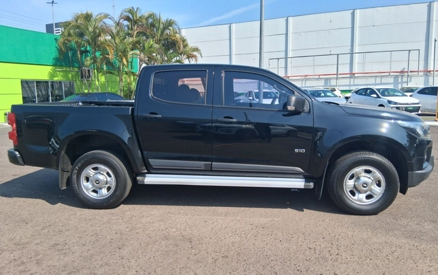imagem-https://www.socarrao.com.br/sc-vehicle-images-prod/3952505/1789766436276-1_123031.jpg
