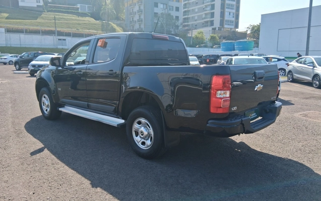 imagem-https://www.socarrao.com.br/sc-vehicle-images-prod/3952575/1789766553013-1_111044.jpg