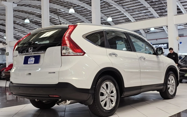 imagem-https://www.socarrao.com.br/sc-vehicle-images-prod/3952588/1789766587317-1_032826.jpg