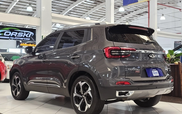 imagem-https://www.socarrao.com.br/sc-vehicle-images-prod/3952789/1789767241670-1_021227.jpg