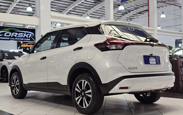 imagem-https://www.socarrao.com.br/sc-vehicle-images-prod/3952882/1789767360811-1_032320.jpg