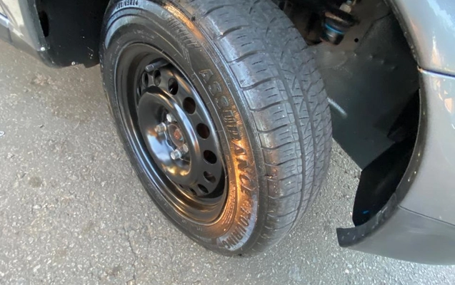 imagem-https://www.socarrao.com.br/sc-vehicle-images-prod/3952927/1789767455047-NjY0LmpwZWc.jpeg