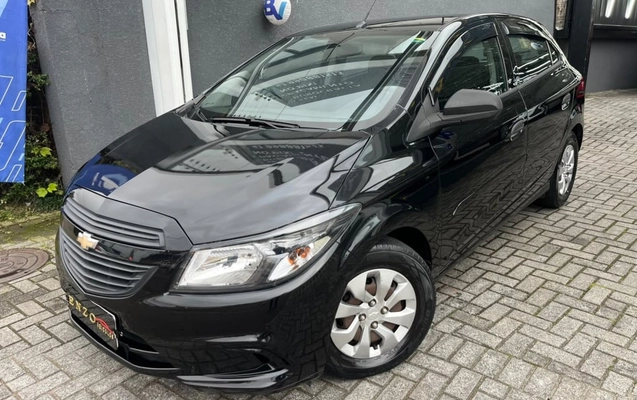 imagem-https://www.socarrao.com.br/sc-vehicle-images-prod/3952970/1789767564599-vehicle_image_1789767510_2c2754583235f3b40d79f0863f0c7457.jpeg