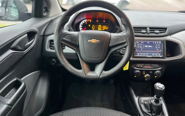 imagem-https://www.socarrao.com.br/sc-vehicle-images-prod/3952970/1789767564610-vehicle_image_1789767526_11ca9cb4933f4da812c87b404570ec43.jpeg