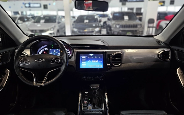 imagem-https://www.socarrao.com.br/sc-vehicle-images-prod/3952981/1789767682100-1_054921.jpg