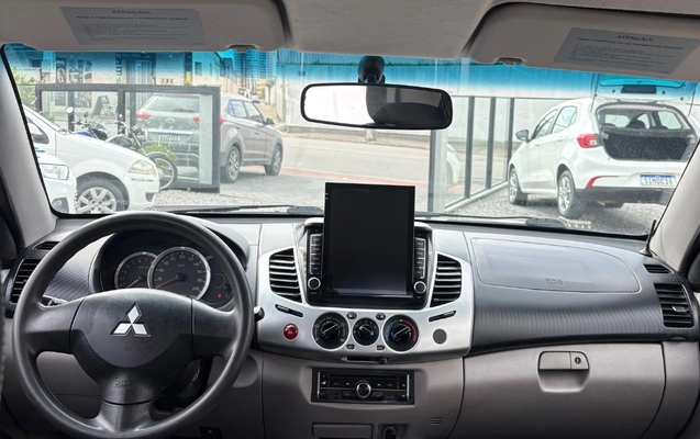 imagem-https://www.socarrao.com.br/sc-vehicle-images-prod/3953416/1789769112797-gb-13094e0.jpeg
