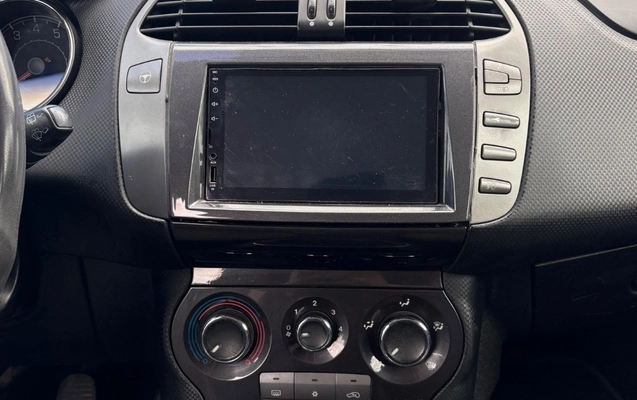 imagem-https://www.socarrao.com.br/sc-vehicle-images-prod/3953474/1789769245635-gb-9367e06.jpeg