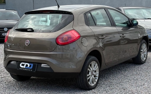 imagem-https://www.socarrao.com.br/sc-vehicle-images-prod/3953474/1789769245646-gb-9e5cd2e.jpeg