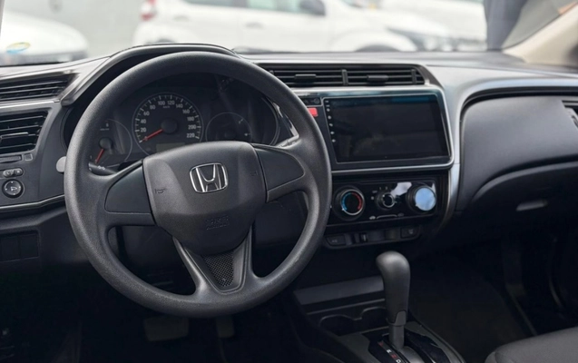 imagem-https://www.socarrao.com.br/sc-vehicle-images-prod/3953483/1789769285087-gb-c6ed946.jpeg
