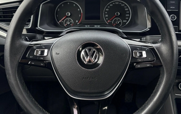 imagem-https://www.socarrao.com.br/sc-vehicle-images-prod/3953485/1789769331243-gb-2dc7f34.jpeg