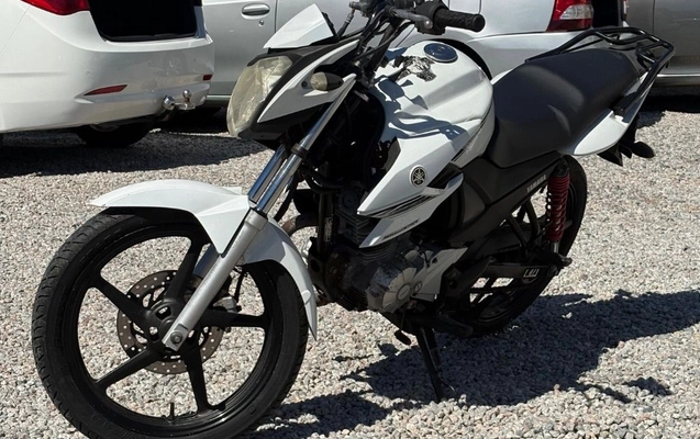 imagem-https://www.socarrao.com.br/sc-vehicle-images-prod/3953514/1789769389979-gb-f16ebf1.jpeg